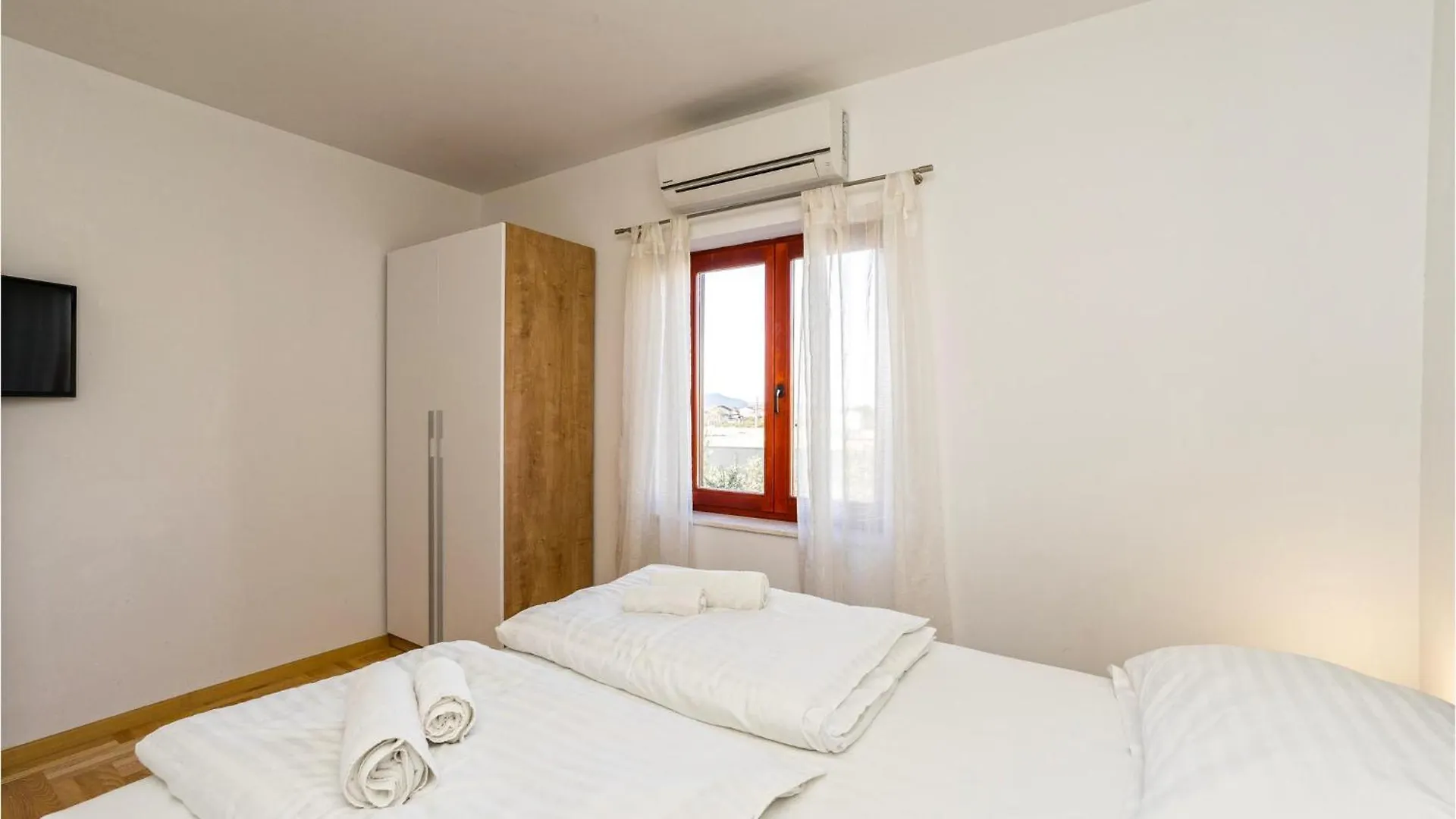 סבטי פיליפ אי ג'קוב Beautiful Home In Sv,Filip I Jakov With Sauna